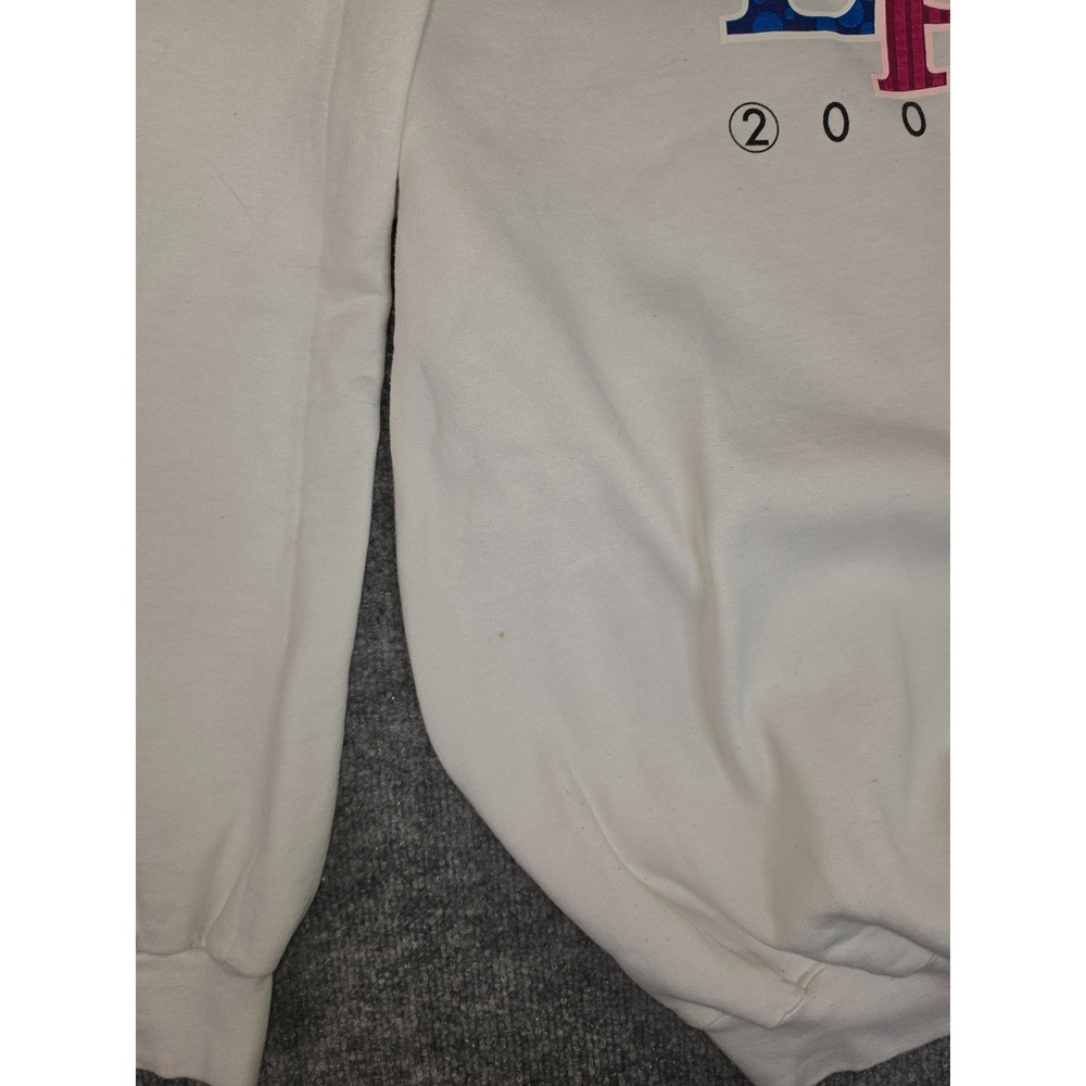 Vintage Mickey Mouse Disney Epcot Center 2000 White Crewneck Sweatshirt Size XL - Picture 10 of 11